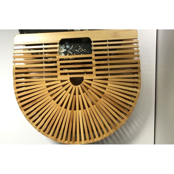 Bamboo BoHo (Cult Gaia Inspired) Summer Bag with fitted insert. - Picture 3 of 6